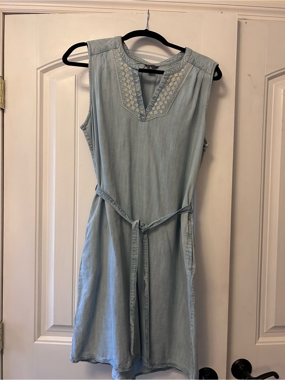 Eddie Bauer Light Blue Embroidered Sleeveless Chambray Dress